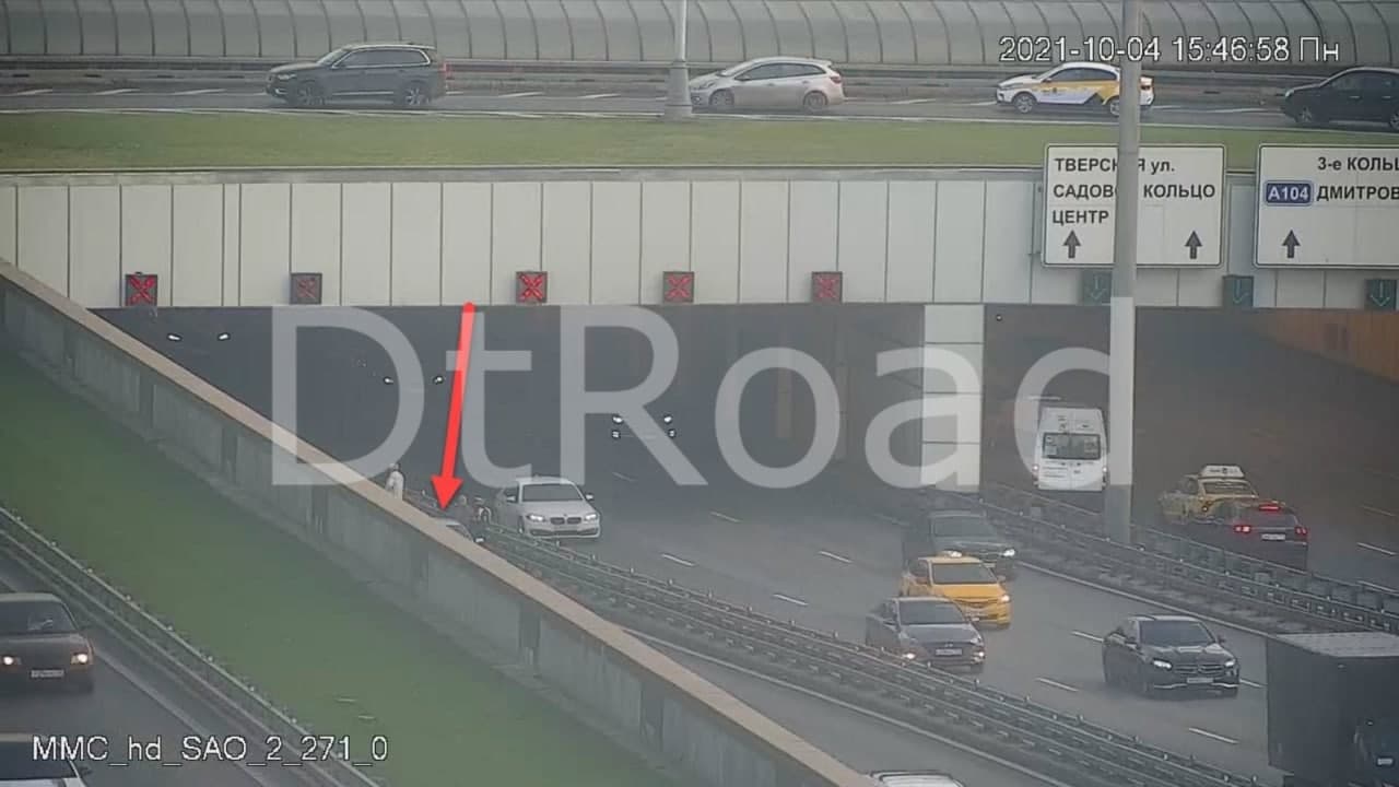 Авария с участием четырех автомобилей  стала причиной затора на Ленинградке